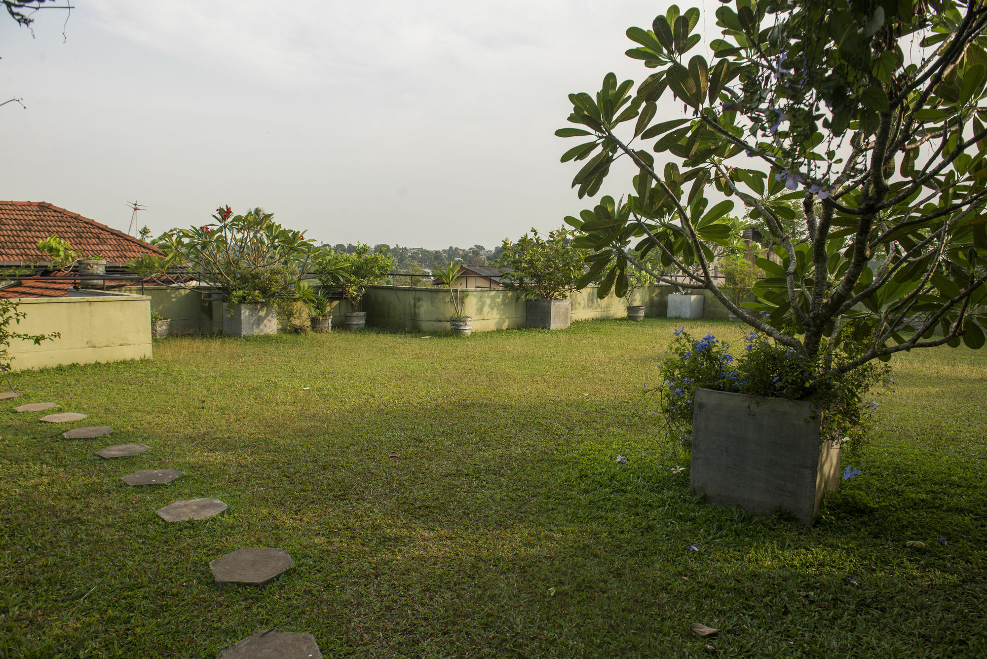 Villa Escondite - The Hotel Sri Jayewardenepura Kotte Luaran gambar